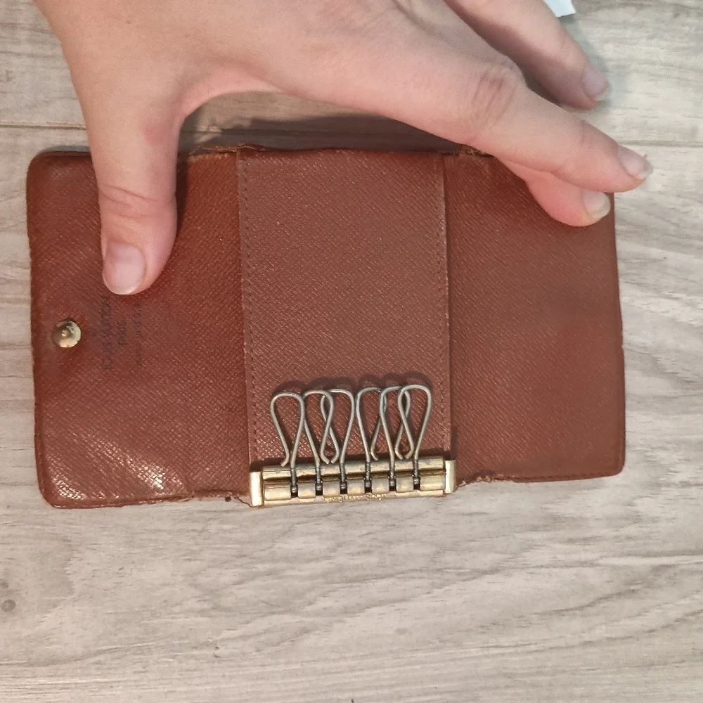 LOUIS VUITTON Key Case Monogram Beige Monogram Canvas Authentic